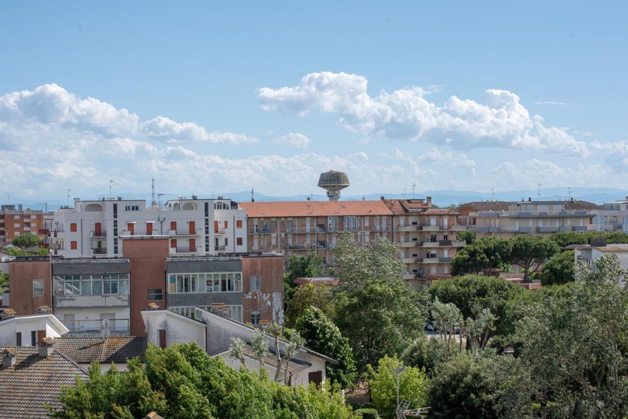 Viola Lido Adriano Villa Kültér fotó